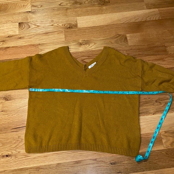 NWOT Madewell Double-V Pullover Sweater in Gold - Picture 6 of 7